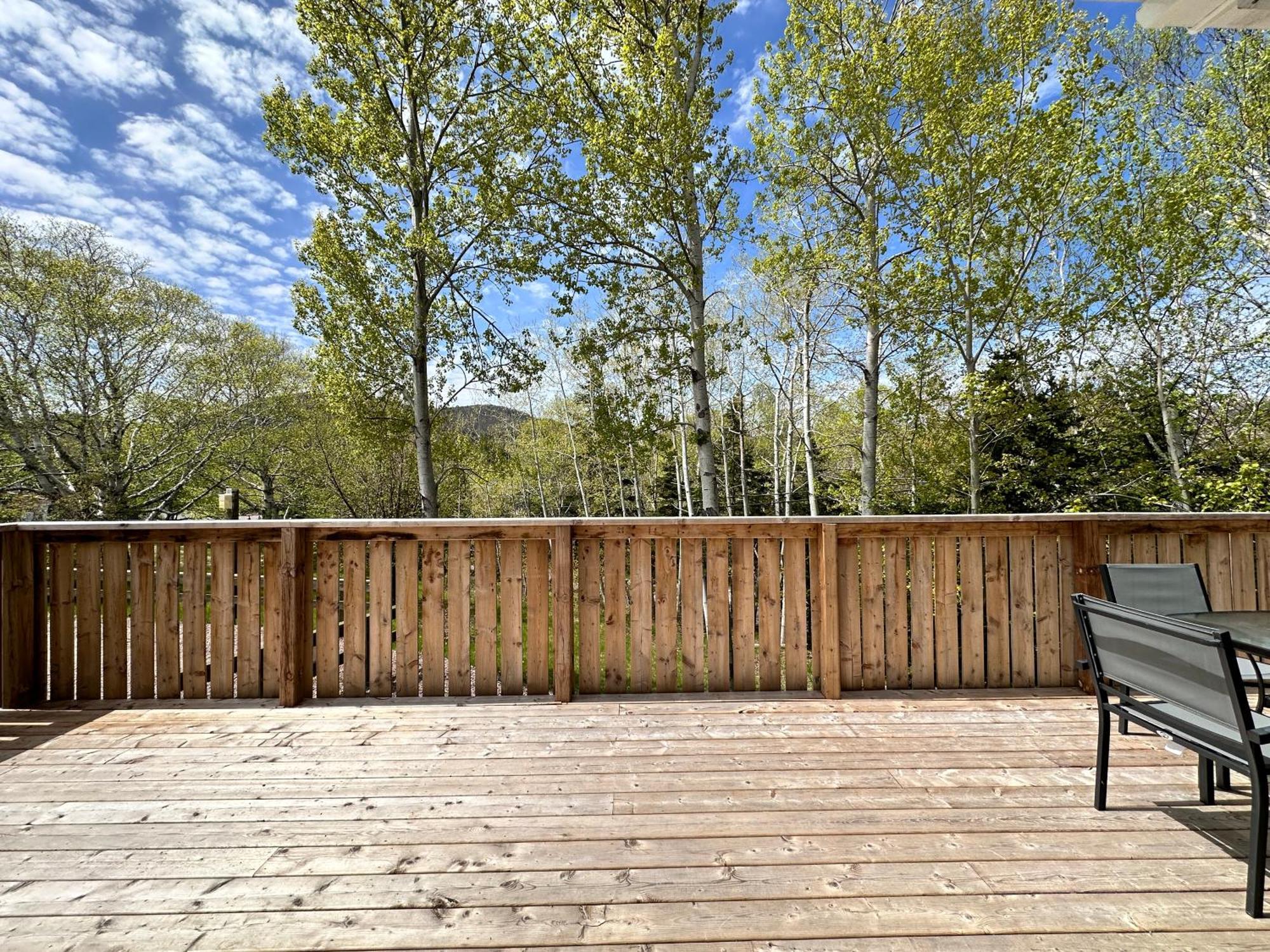 Skyline Cabins Ингониш Екстериор снимка