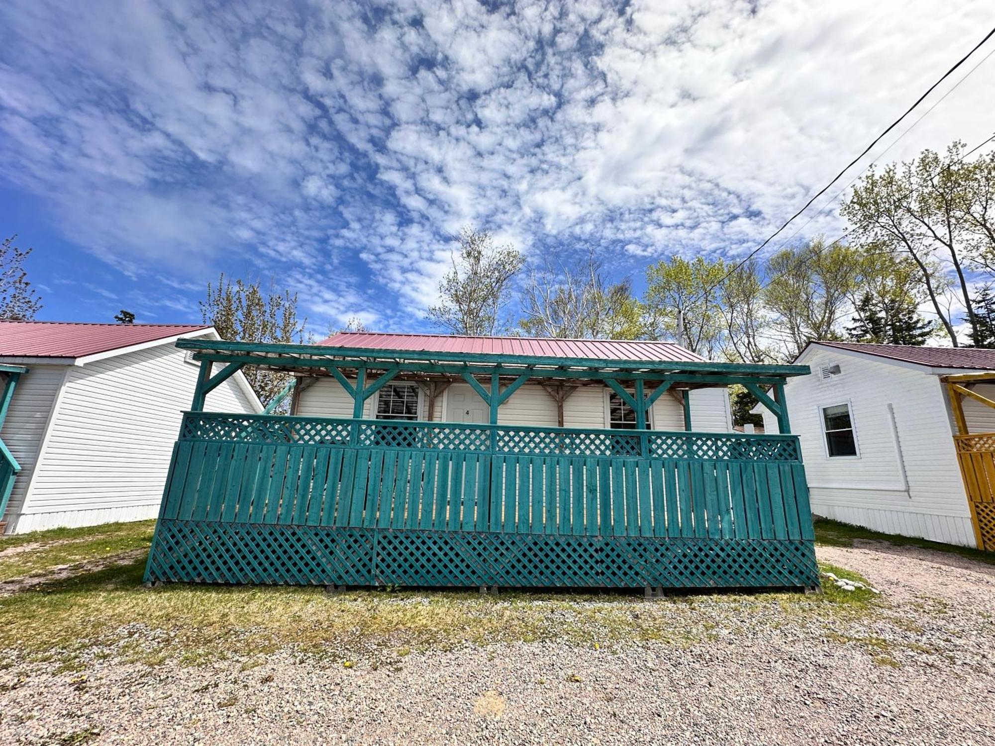 Skyline Cabins Ингониш Екстериор снимка